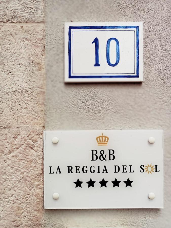 B&B La Reggia Del Sol Trani Exteriör bild